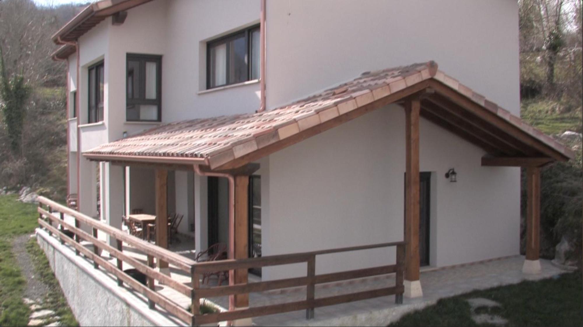 Villa La Senda del Casaño Canales  Exterior foto