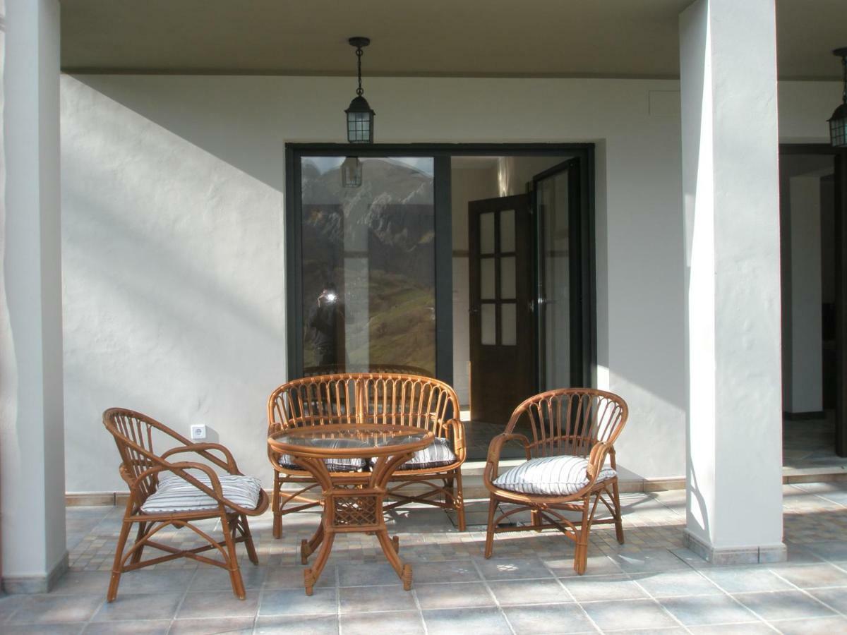 Villa La Senda del Casaño Canales  Exterior foto